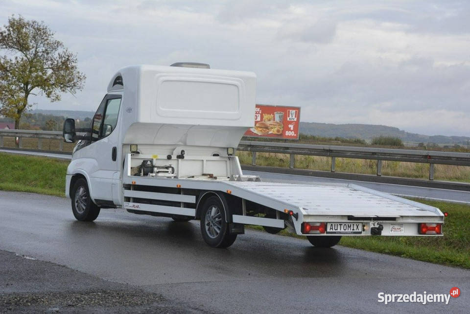 Iveco Daily 35S18 30 HPI HiMatic autolaweta zarejestrowany w Polsce podkarpackie Sędziszów Małopolski