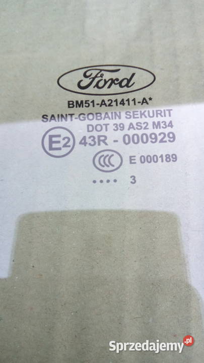 Ford FOCUS MK3 2013 szyba boczna lewa sprzedam