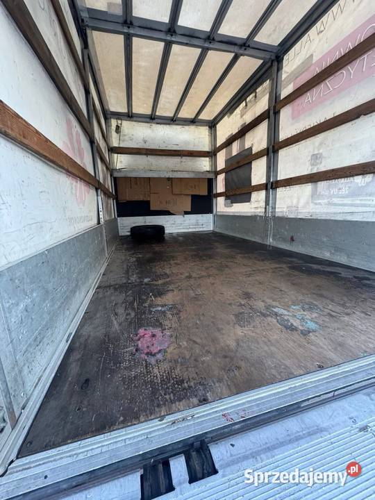 Volkswagen Crafter plandeka z windą automat Zgierz