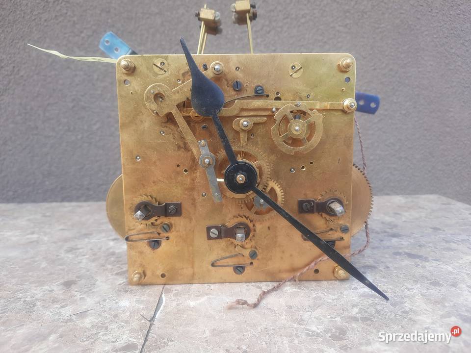 497 Mechanizm kwadransowy starego zegara Kienzle