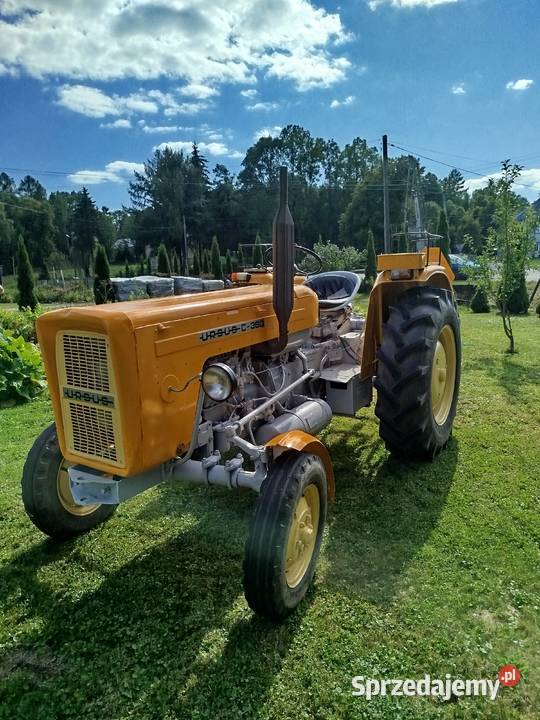 Ciągnik rolniczy Ursus C355 z 1973 r Niepla