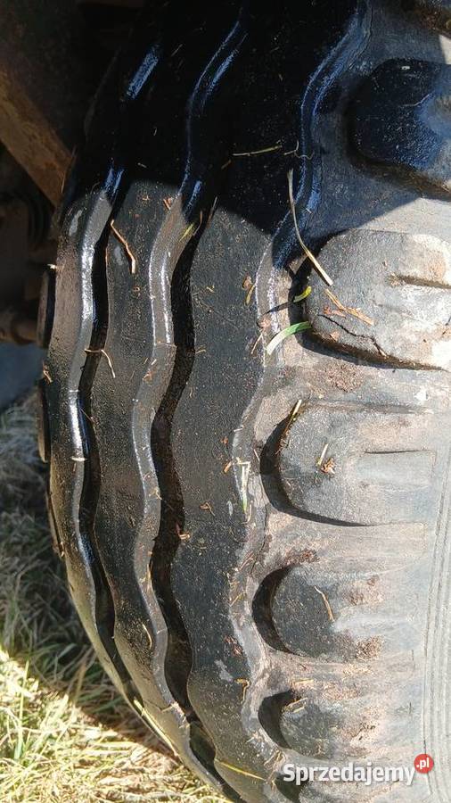 Rozrzutnik Jednoosiowy 35t Turek