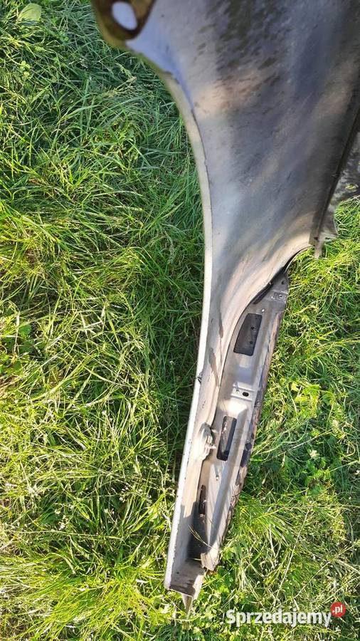 błotnik prawy przód mercedes c w203 lak 744 Dębno