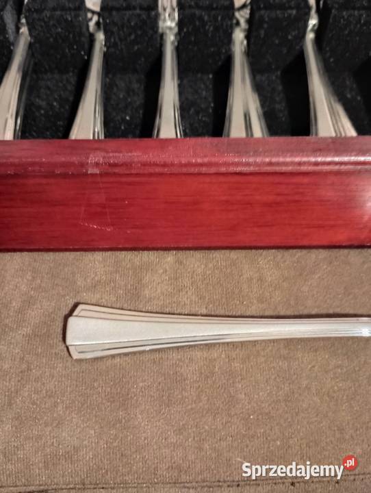 Nowy komplet sztućców