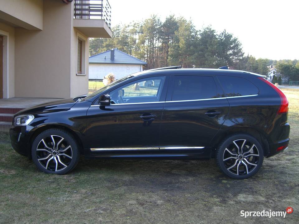 Volvo XC60 LIFT 20 D4 181 SUMMUM Łańcut