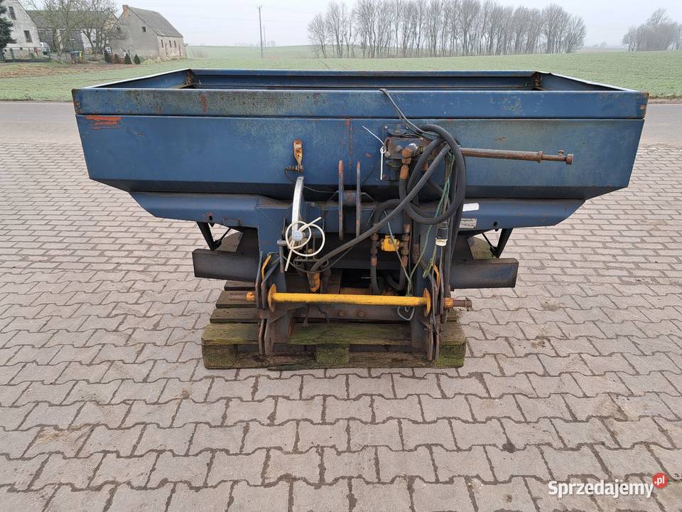 Rozsiewacz Bogballe CII 1200 kujawsko-pomorskie Piecewo