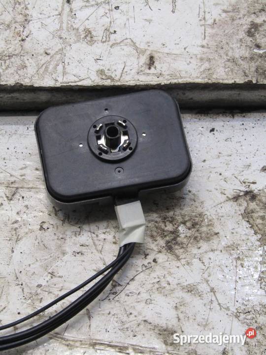 WIĄZKA INSTALACJA ANTENY DACHOWEJ RADIA RADIO