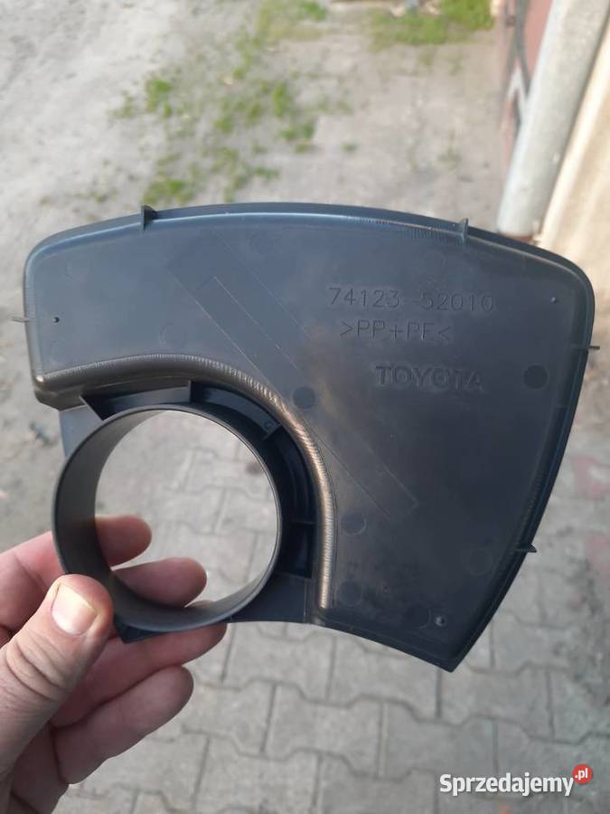 Toyota yaris uchwyt kubka lubelskie sprzedam