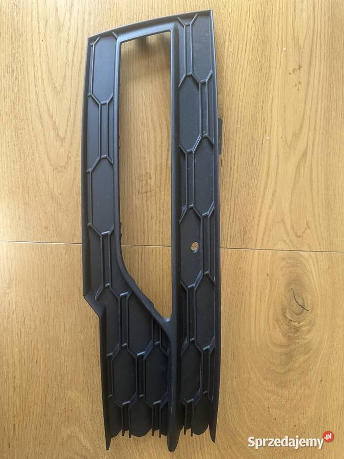 Kratka lewa zderzaka octavia 2024 5e3807681 Rok produkcji 2024
