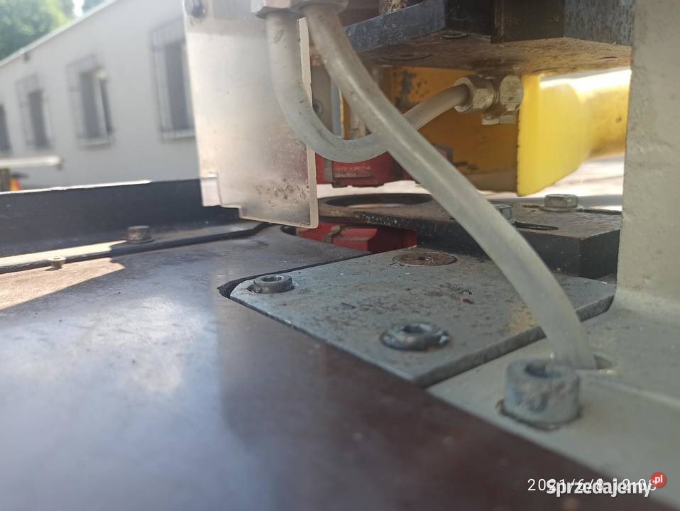 FREZARKI DOLNOWRZECIONOWE JAROMA DFOA II