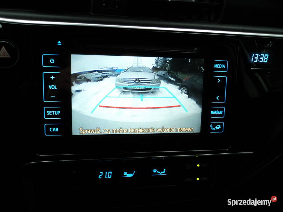 Toyota Auris sprzedam ładną TOYOTE YARIS z 2015r kurtyny powietrzne lubelskie Lublin