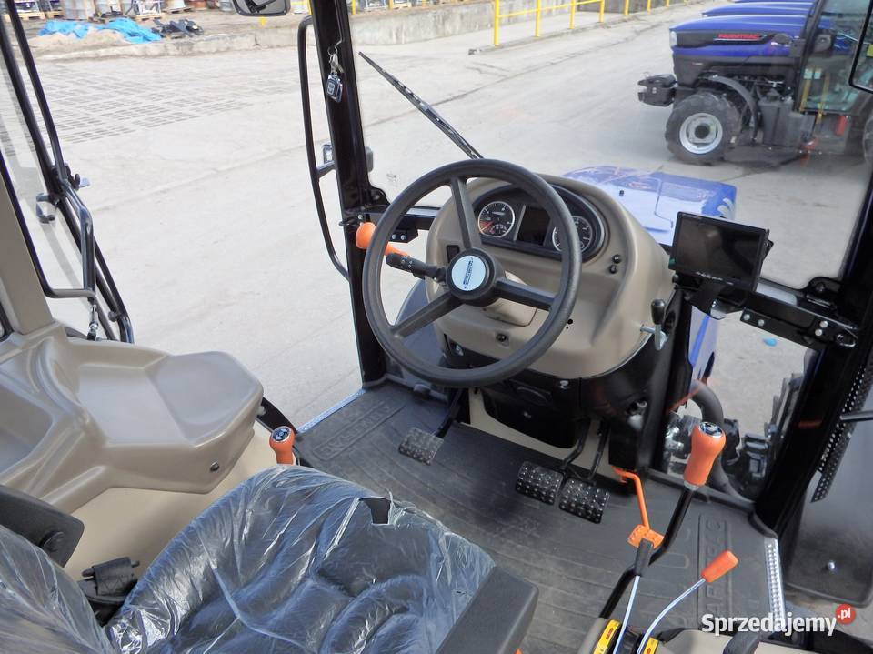 NOWY Farmtrac 555DTc V 48 EuroV GWARANCJA