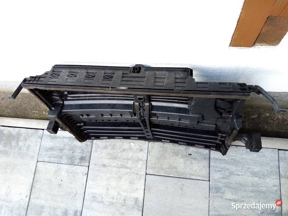 Ford Galaxy MK4 Żaluzja chlodnicy EM2B8475 DF osobowe Ostrów Wielkopolski