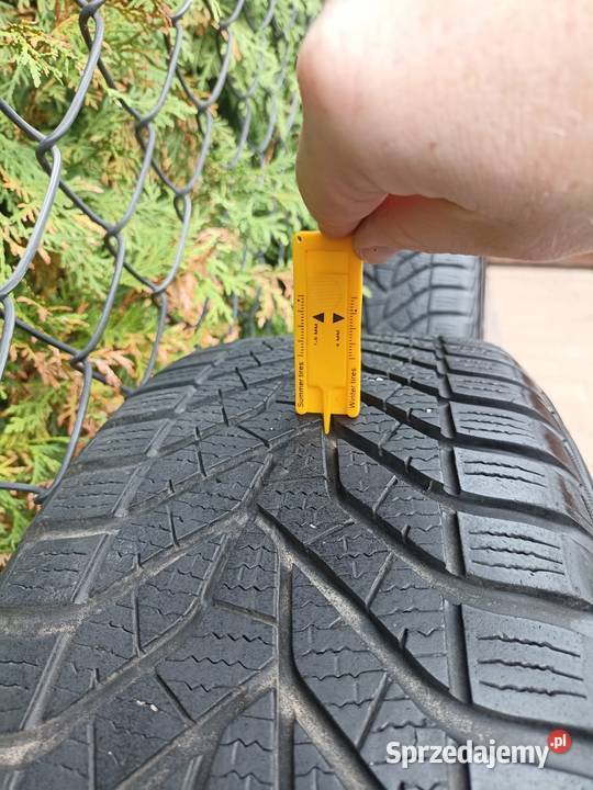 Kpl kół Alu Borbet z oponami zimowymi Yokohama Łuków