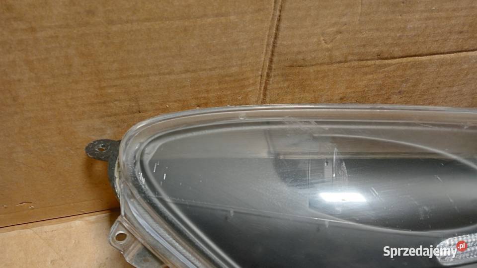 OPEL CORSA D LAMPA PRZÓD PRAWY LED Zbierkowo