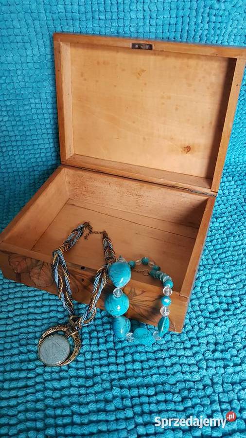 szkatułka drewniana zdobiona Białogard