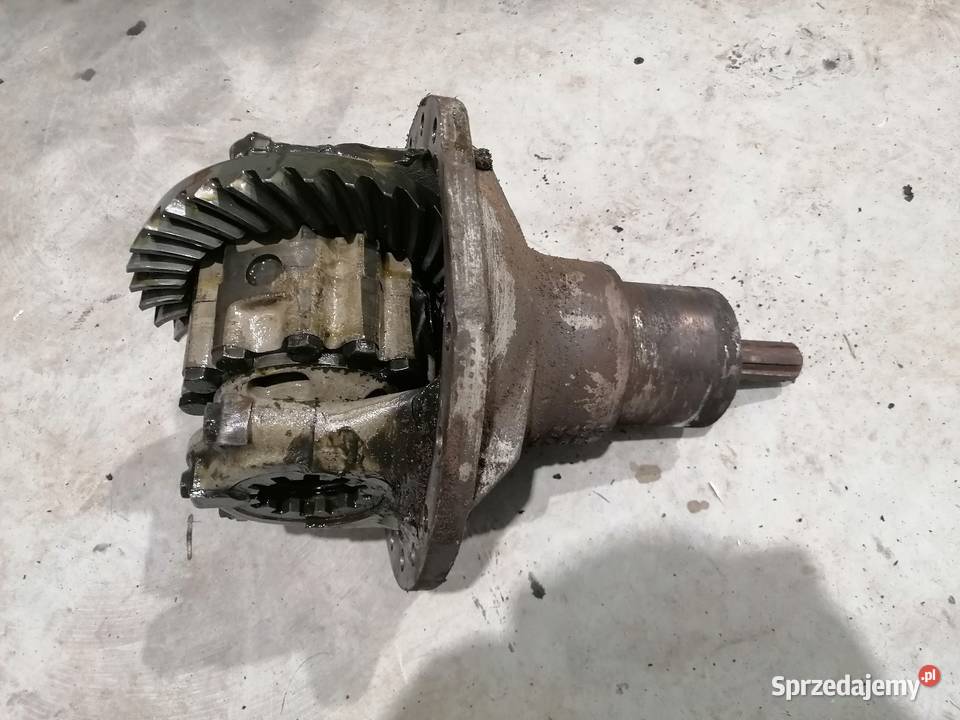 Wkład mostu 9x33 Massey Ferguson 305030603065