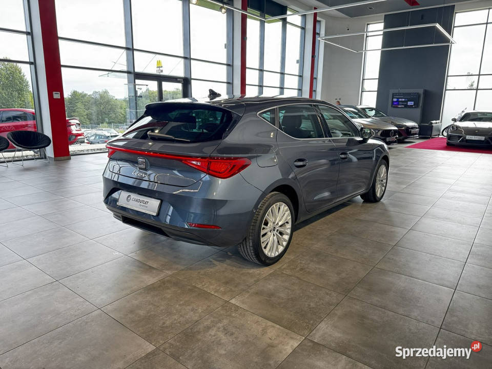 Seat Leon Xcellence 15TSI 130 M6 2021 r salon I małopolskie