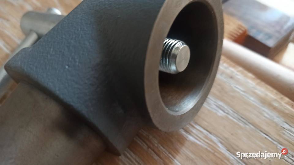 element mechanizmu posuwu z pokrętłem odlew lubuskie Kłodawa sprzedam