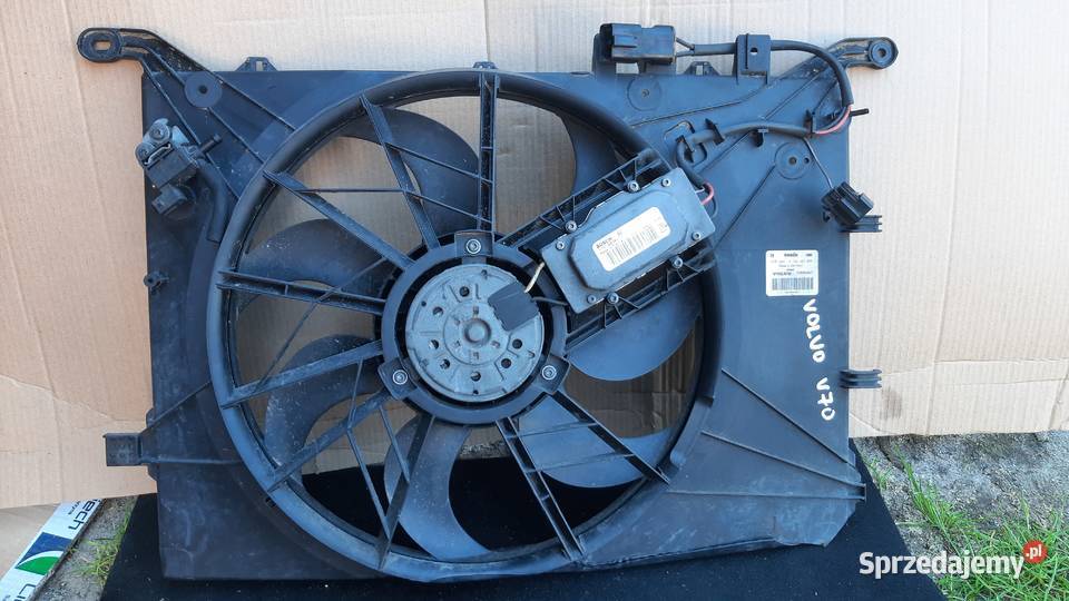 moduł wentylator chłodnicy Volvo V70 2 II s80 Dębno