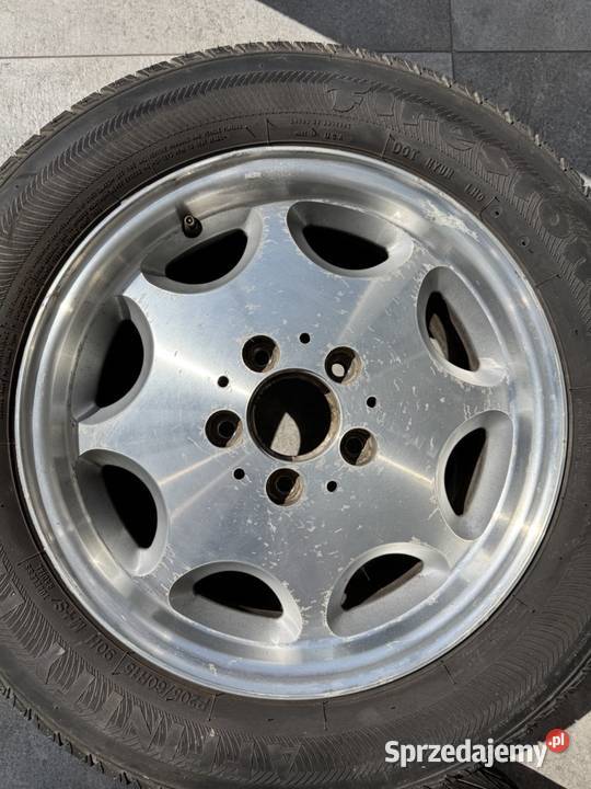 Felgi aluminiowe Mercedes W124 15 7J ET37 8LOCH Stryków