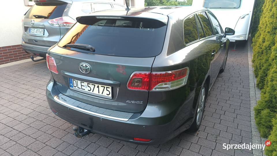 Toyota Avensis manualna Legnica