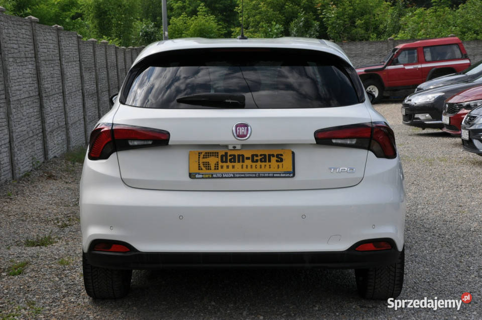 Fiat Tipo 14 120 TJet hatchback LED Navi Kamera ABS Dąbrowa Górnicza