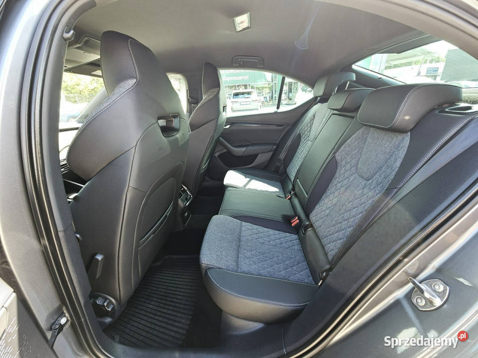 koda Octavia 15eTSI 150 DSG Sportline 2024 1WŁ Kielce