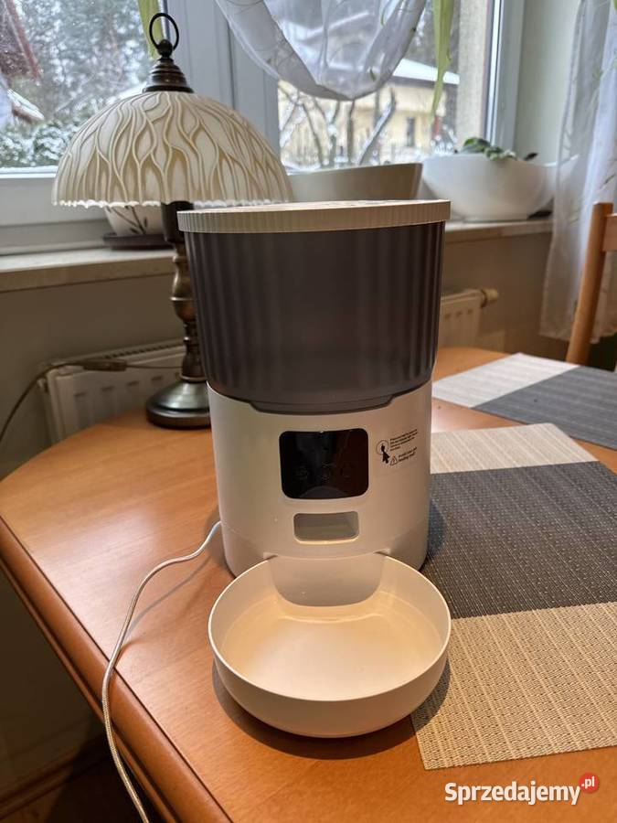 Podajnik karmy sterowany elektronicznie Gdynia