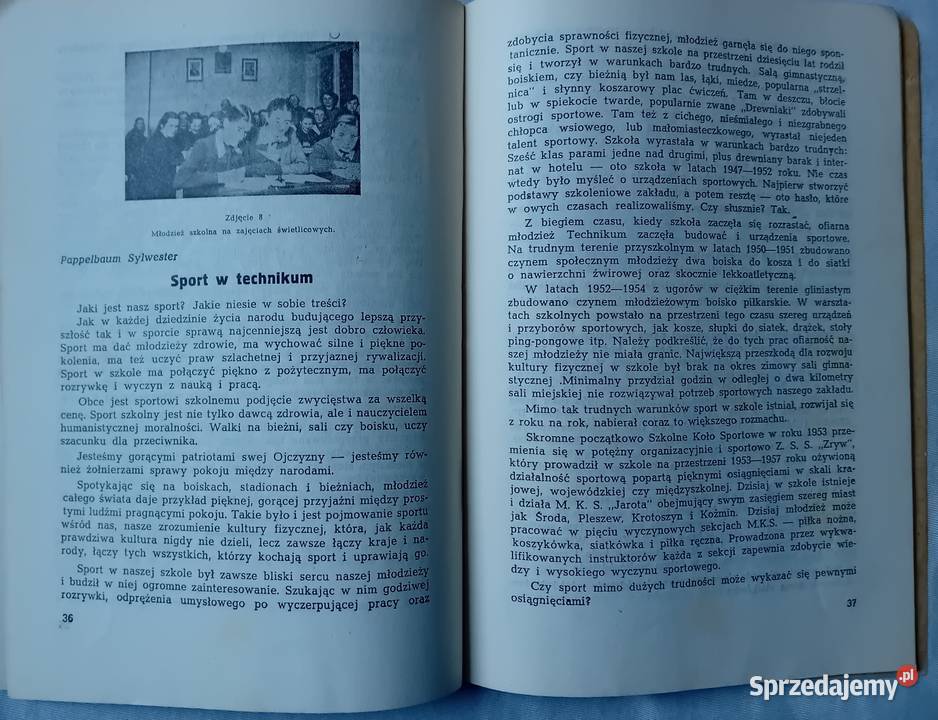 Broszura X lat Technikum Przemysłu Drzewnego w Antykwariat sprzedam