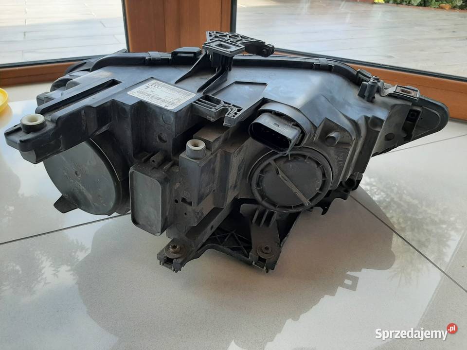 Lampa kompletna AUDI A4 B8 LIFT przód lewa wielkopolskie Poznań