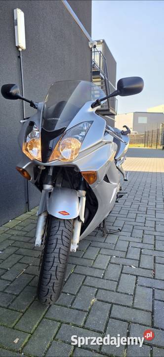 Honda vfr 800 vtec rc46 43400km Wróblew