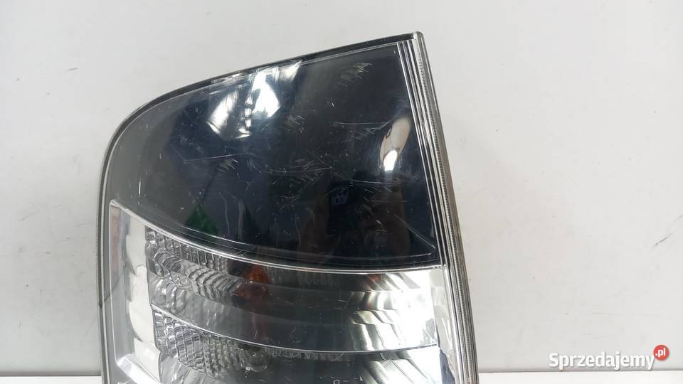 TOYOTA PRIUS II 2 LAMPA TYŁ LEWA Zbierkowo