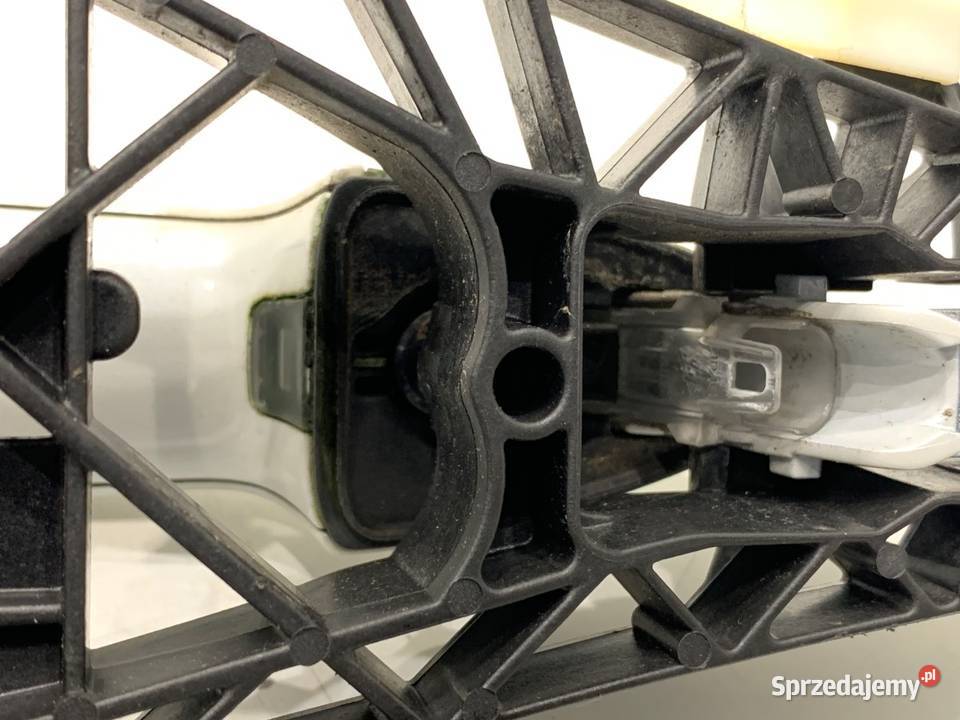 KLAMKA ZEWNĘTRZNA PRAWY PRZÓD BMW F16 7340376