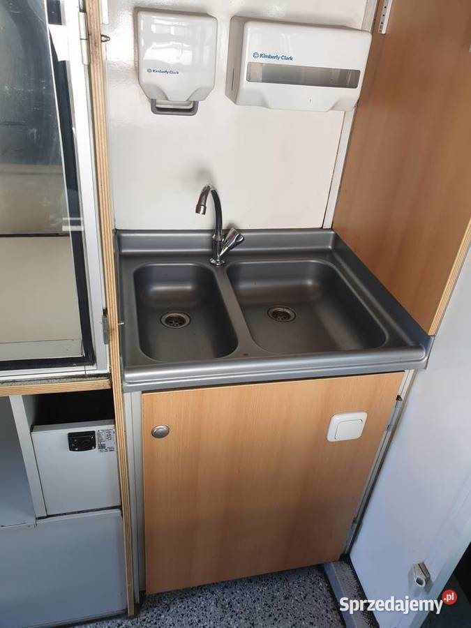 Renault Master autosklep piekarnia food truck Dębno