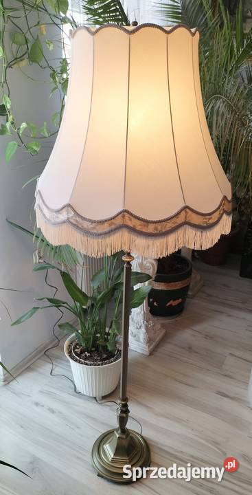 Mosiężna lampa podłogowa