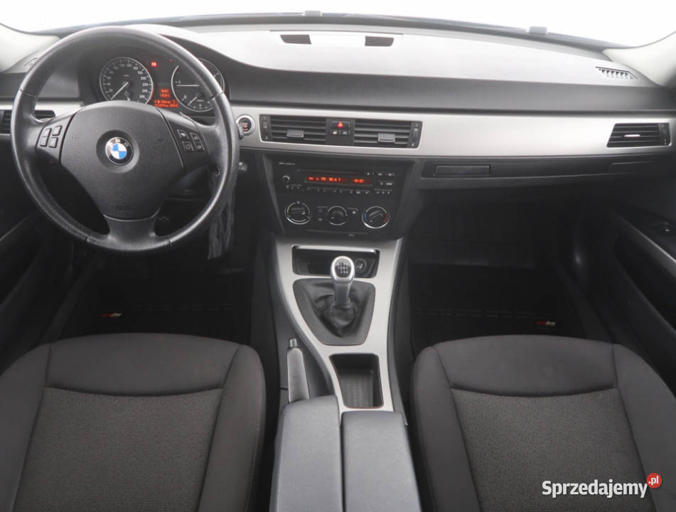 BMW 3 318 d niebieski dolnośląskie Bielany Wrocławskie
