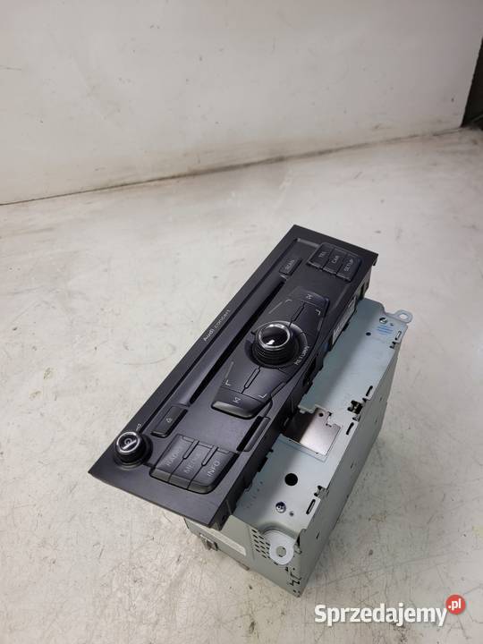 RADIO ZMIENIARKA CD AUDI A4 B8 A5 Q5 8T2035186C osobowe śląskie Przystajń
