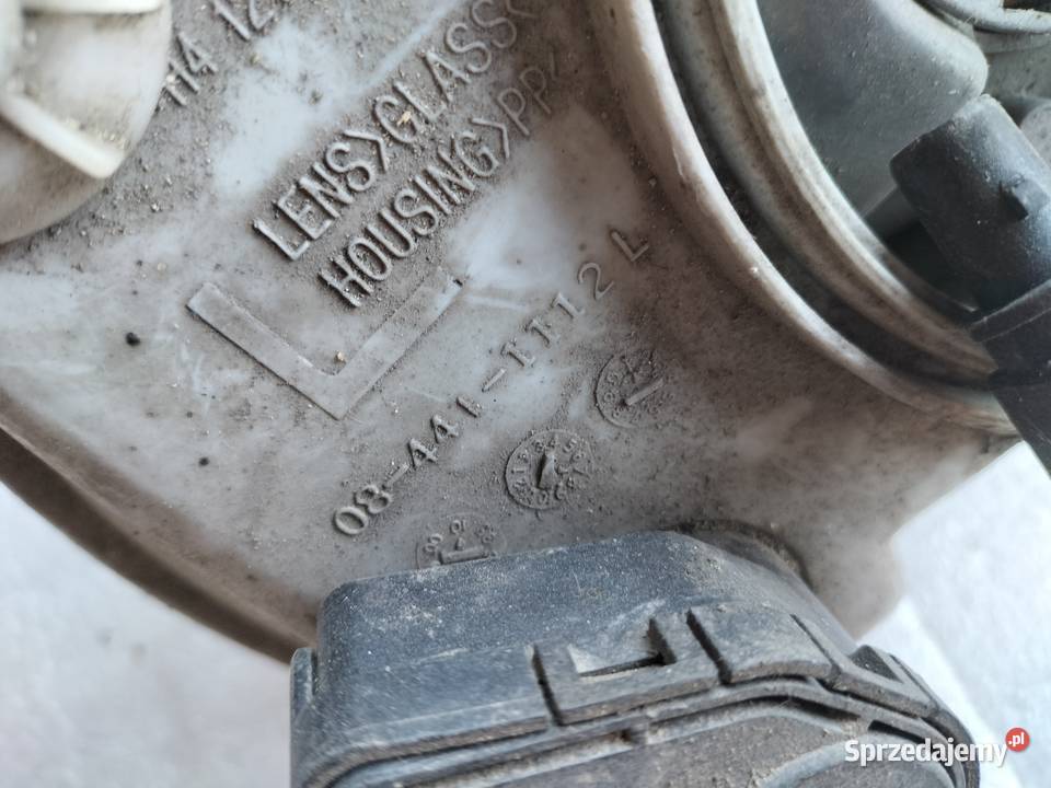 Volkswagen VW VENTO LAMPA PRZÓD PRZEDNIA LEWA Kamień-Kolonia