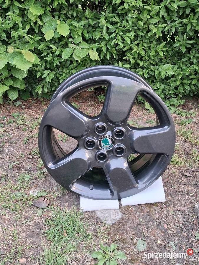 Felgi orginał Skoda 17 5x112 Samochodowe