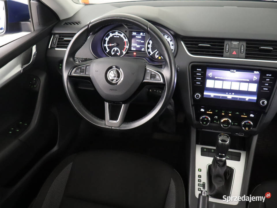 Skoda Octavia 15 TSI światła przeciwmgielne dolnośląskie Bielany Wrocławskie sprzedam