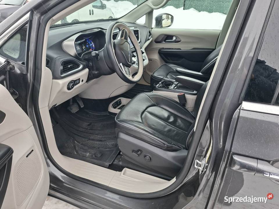 Chrysler Pacifica ehybrid LIMITED kamera cofania Białystok sprzedam
