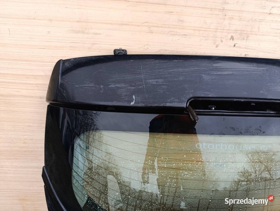 RENAULT MEGANE III HB KLAPA TYł NV676 Zbierkowo