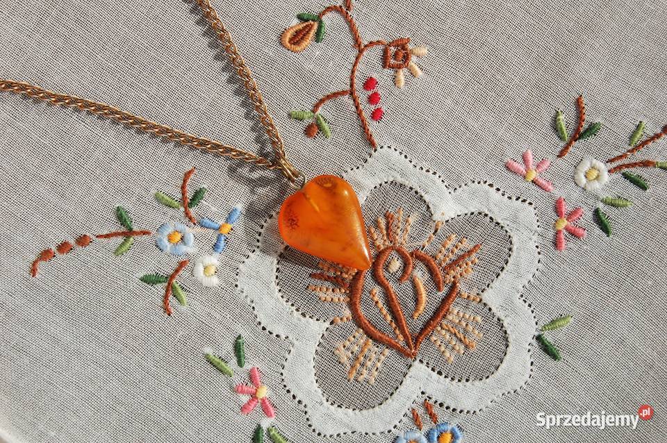 Serce z bursztynu bursztyn przedwojenny wisiorek Lublin