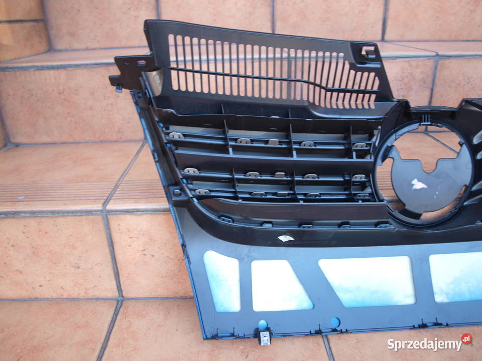 VW Golf 5 V GT GTi Sport grill atrapa przód 2003 Kalisz