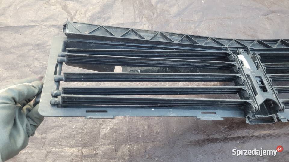 MERCEDES CLA W118 ŻALUZJA KIEROWNICA POWIETRZA