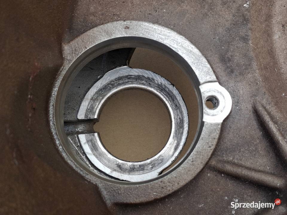 SCANIA R S OBUDOWA SKRZYNI BIEGÓW 2406553 Bieleń