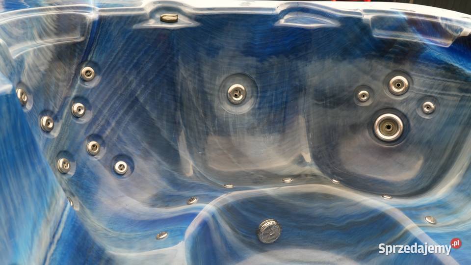 Używana wanna z hydromasażem jacuzzi 6osobowa Olchowa