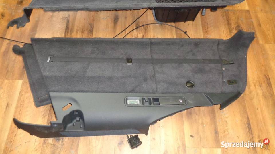 BOCZEK BAGAŻNIKA AUDI A6 C7 KOMBIAVANT PRAWY Rakoniewice