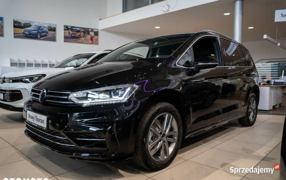 Volkswagen Touran 2024r 1wł bezwypadkowy serwis Częstochowa